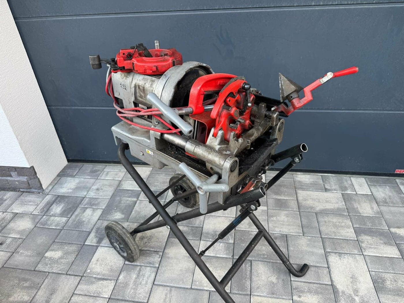 Závitorez RIDGID 1233 (do 3")