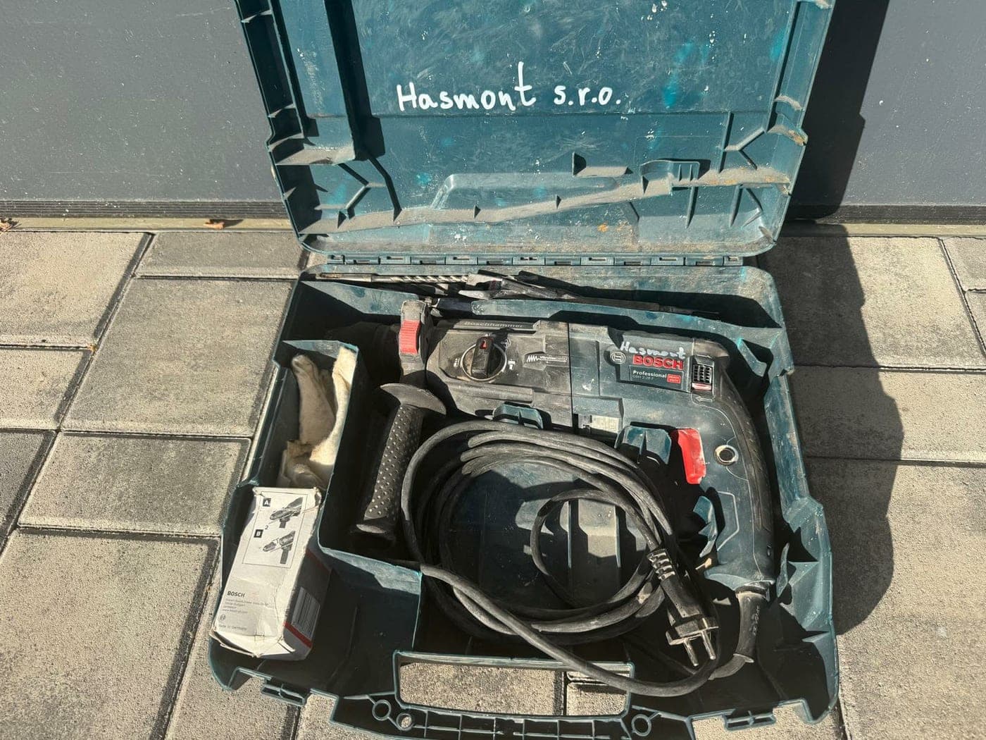 Vŕtacie kladivo Bosch GBH 2-28 F